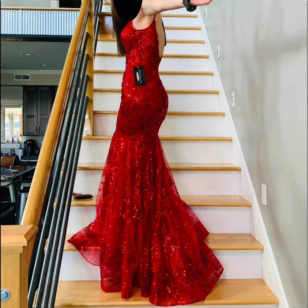 Lady in Red ❤️